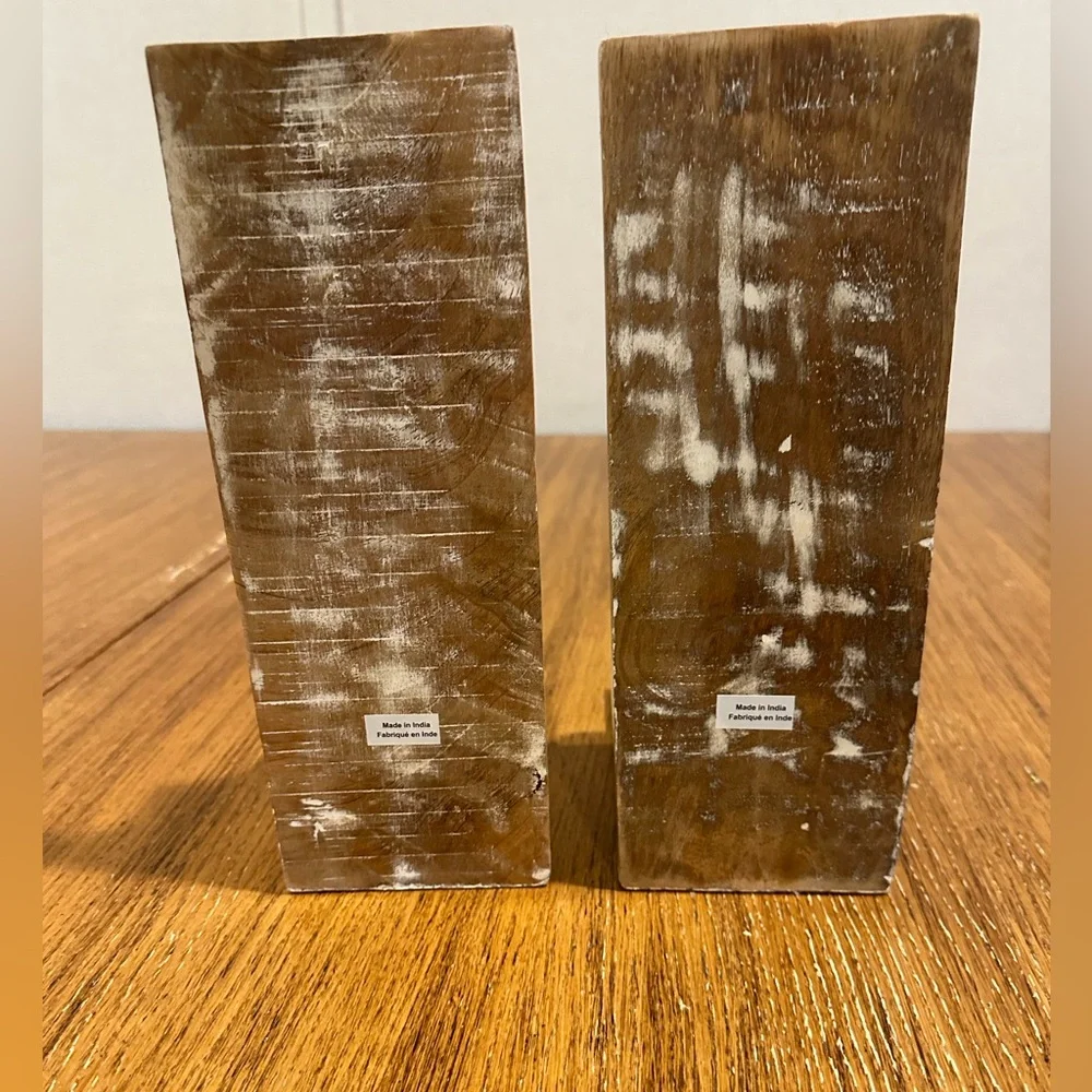 HOBBY LOBBY White Distressed Bookends - Picture 3 of 5